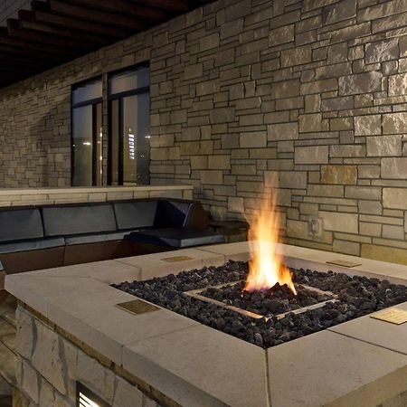 Springhill Suites By Marriott Topeka Southwest Dış mekan fotoğraf