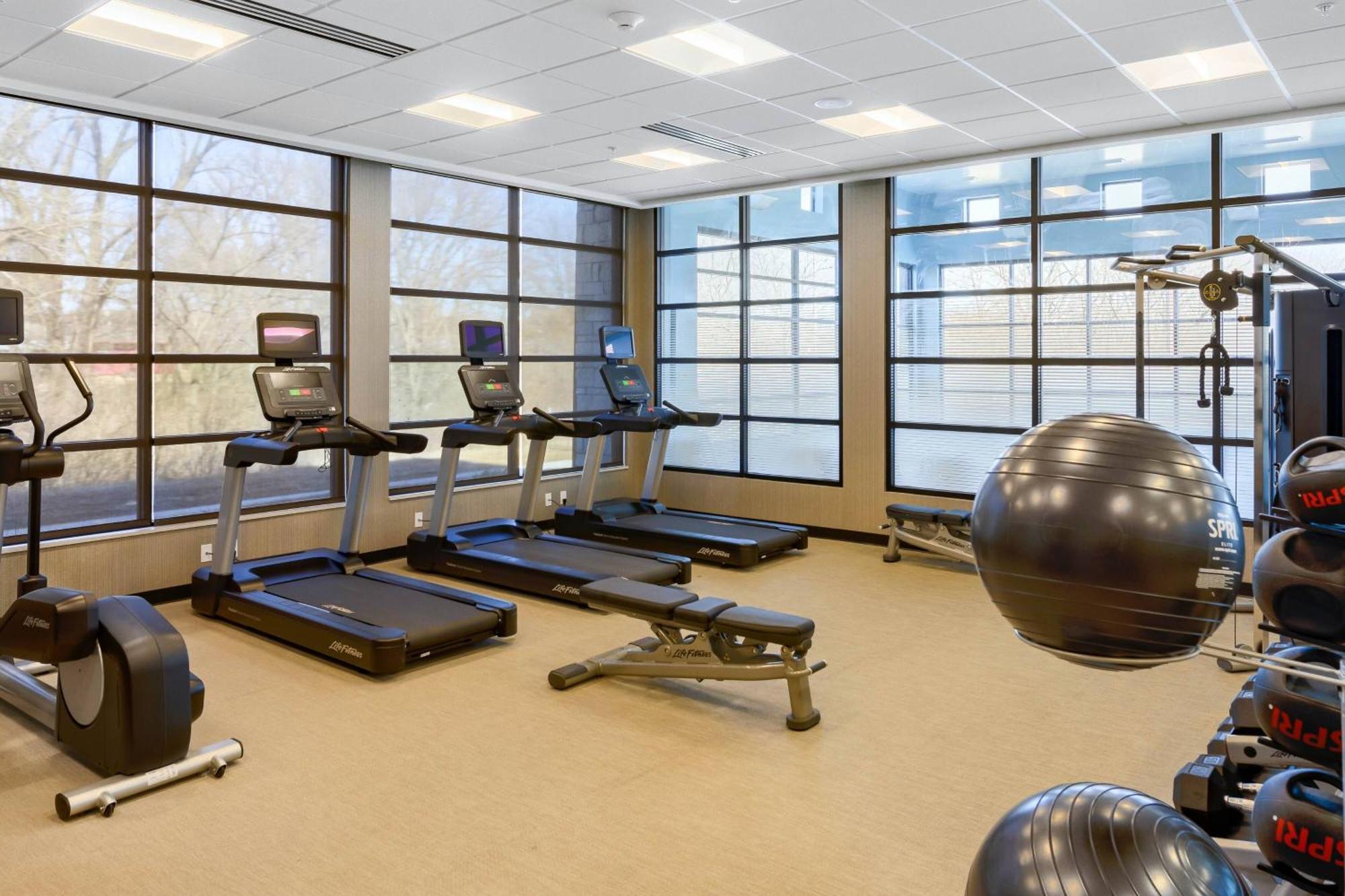 Springhill Suites By Marriott Topeka Southwest Dış mekan fotoğraf